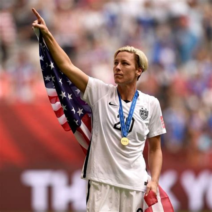 Abby Wambach Height, Weight, Net Worth, Age, Birthday, Wikipedia, Who, Nationality, Biography