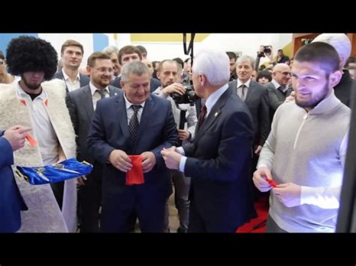 
Abdulmanap Magomedov Is A Proud Dad, Hasbulla Magomedov Father Is A Huge Boxing Fan 