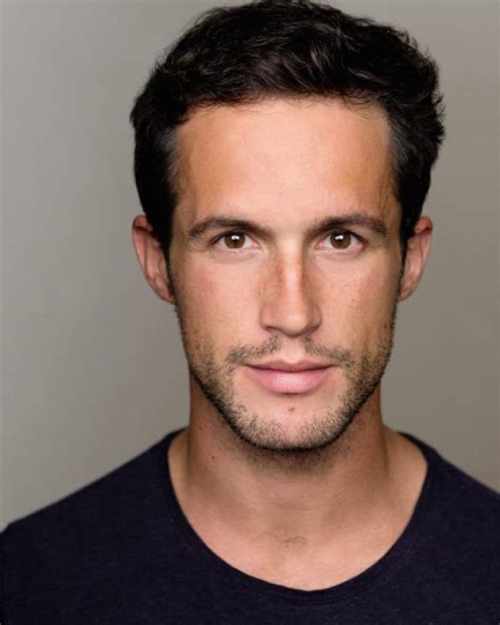 Actor Rob Heaps’ Wiki: Age, Height, Net Worth, Body. Married?