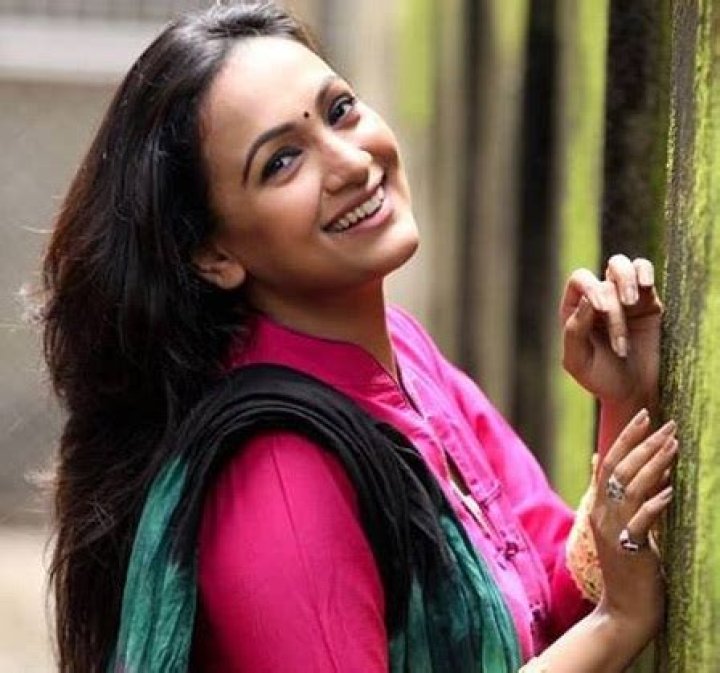 Afsana Ara Bindu Height, Weight, Net Worth, Age, Birthday, Wikipedia, Who, Instagram, Biography