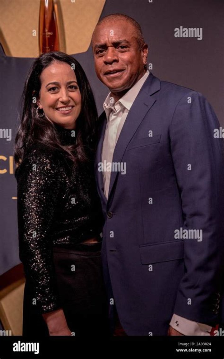 
Ahmad Rashad’s Past Relationships :Ana Luz Rodriguez’s Biography 