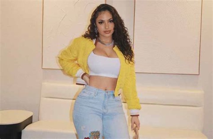 
Aimi Kash Height, Weight, Net Worth, Age, Birthday, Wikipedia, Who, Nationality, Biography 