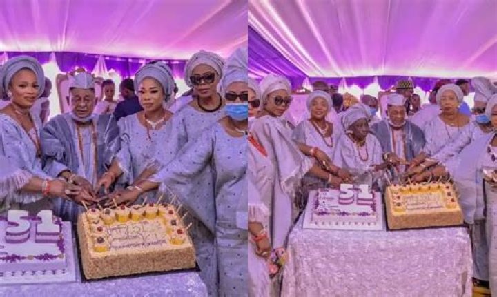 
Alaafin of Oyo’s wives cry as he celebrates his 84th posthumous birthday. 