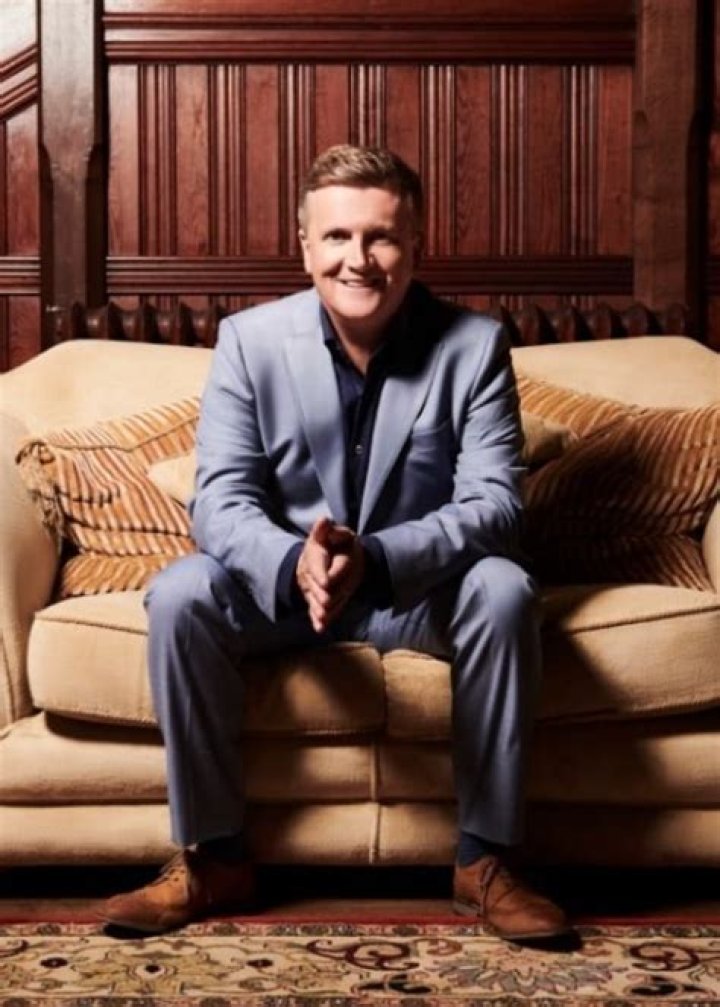 Aled Jones Height, Weight, Net Worth, Age, Birthday, Wikipedia, Who, Nationality, Biography