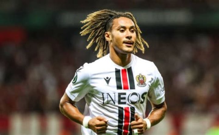 
Alexis Beka Beka Height, Weight, Net Worth, Age, Birthday, Wikipedia, Who, Instagram, Biography 