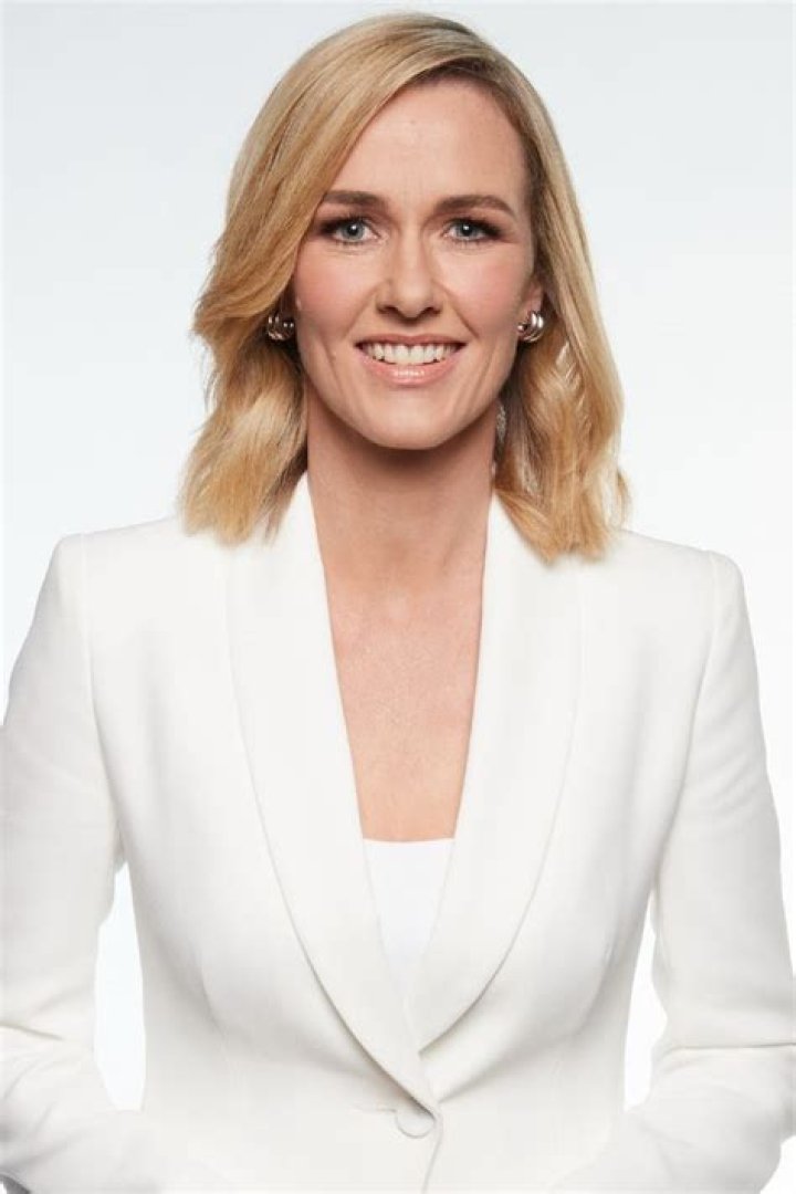 Alicia Loxley Height, Weight, Net Worth, Age, Birthday, Wikipedia, Who, Instagram, Biography