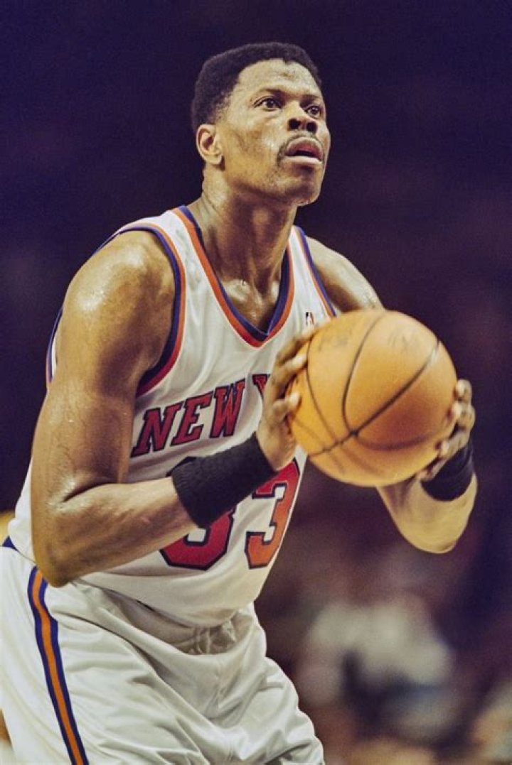 
Alueet Ewing Height, Weight, Net Worth, Age, Birthday, Wikipedia, Who, Nationality, Biography 