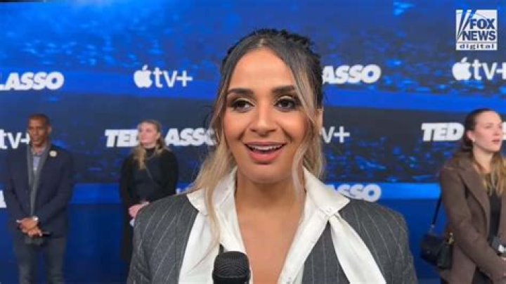 Ambreen Razia Height, Weight, Net Worth, Age, Birthday, Wikipedia, Who, Instagram, Biography