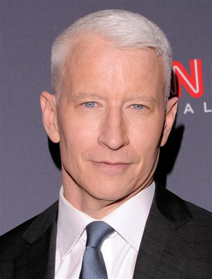 Anderson Cooper Height, Age, Biography, Wiki, Net Worth