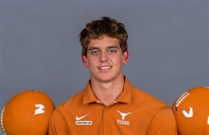 Arch Manning Height, Weight, Net Worth, Age, Birthday, Wikipedia, Who, Nationality, Biography