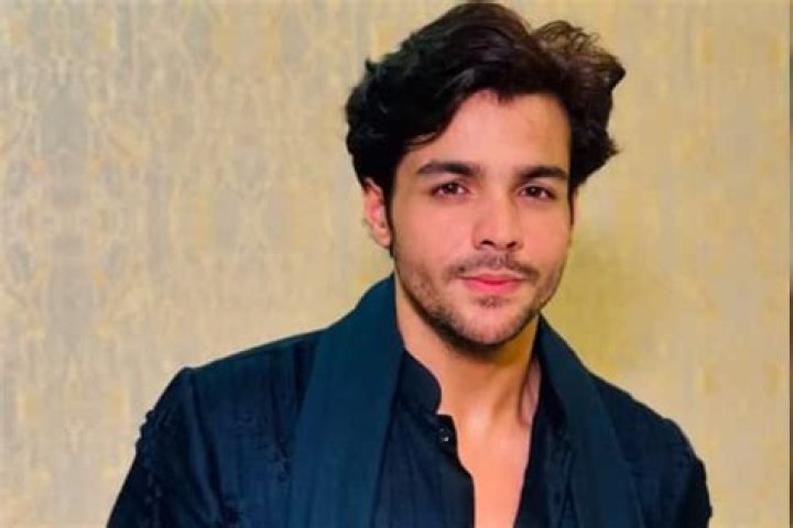 Ashish MehrotraHeight, Weight, Net Worth, Age, Birthday, Wikipedia, Who, Instagram, Biography