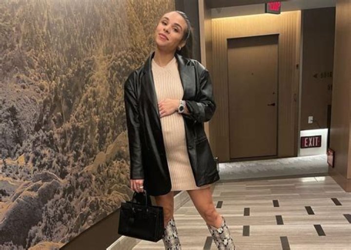 
Ashli Dotson Height, Weight, Net Worth, Age, Birthday, Wikipedia, Who, Nationality, Biography 