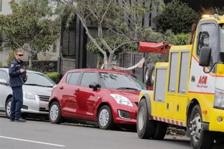 
Auckland Helena Wakefield Death Cause; 72 Years Woman Found Dead In Her Red Suzuki Swift Car 