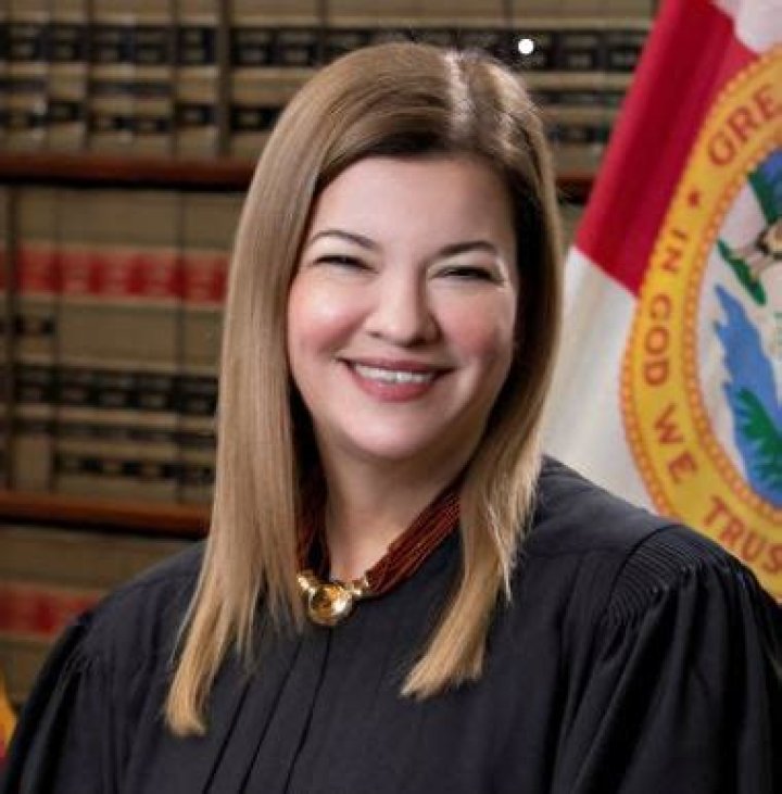 
Barbara Lagoa Height, Weight, Net Worth, Age, Birthday, Wikipedia, Who, Instagram, Biography 