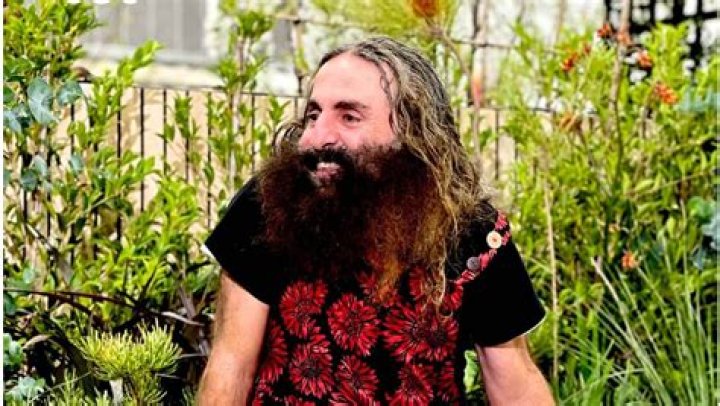 
Beard Guy Costa Georgiadis’ Wife – Is He In A Relationship With Anyone? Let’s Investigate 