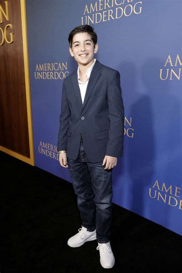 Beau Hart Height, Weight, Net Worth, Age, Birthday, Wikipedia, Who, Nationality, Biography