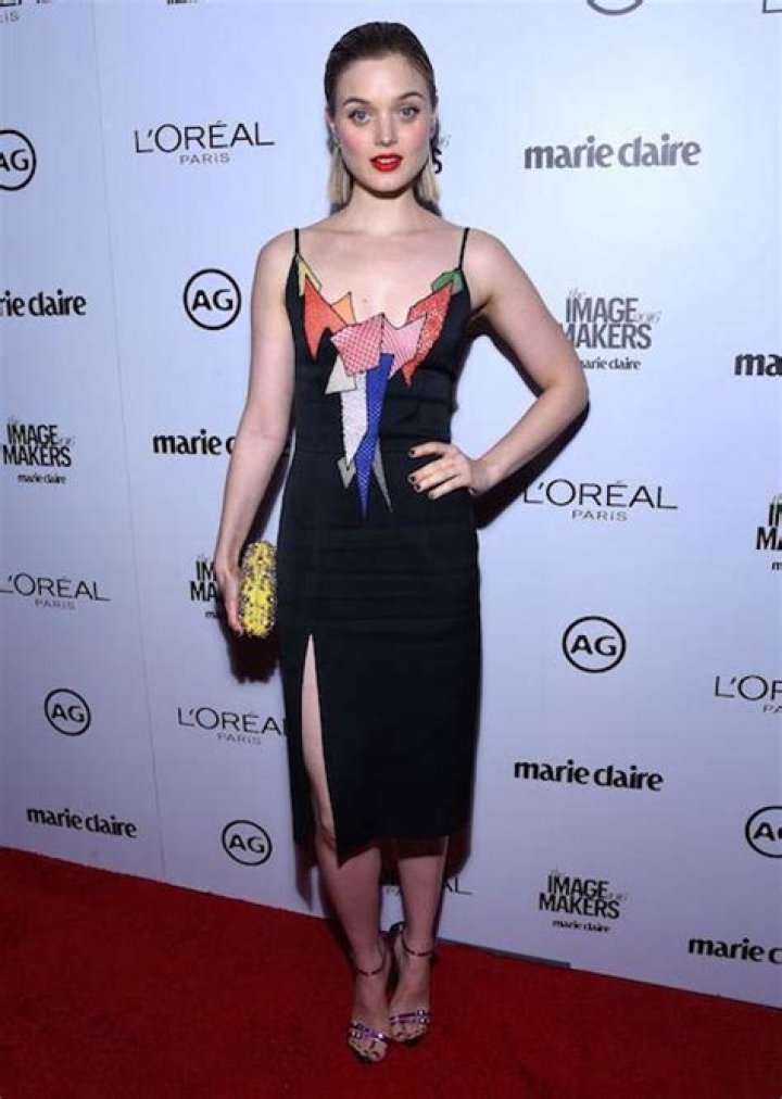 
Bella Heathcote Height, Weight, Net Worth, Age, Birthday, Wikipedia, Who, Nationality, Biography 