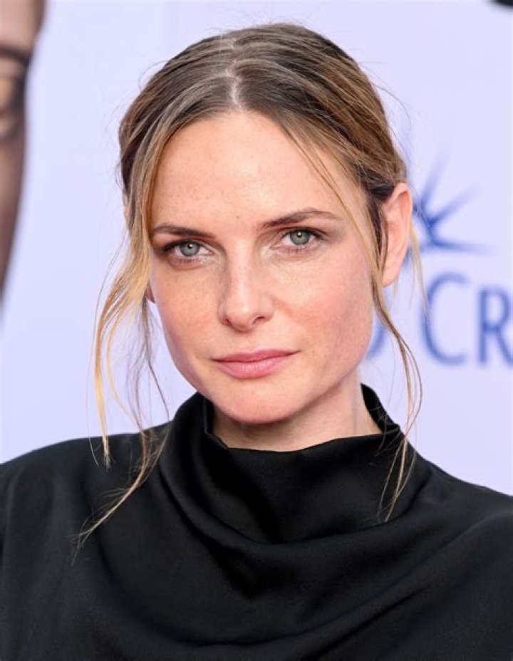 
Bertina Olafson Age, Birthday, Wikipedia, Who, Nationality, Biography 