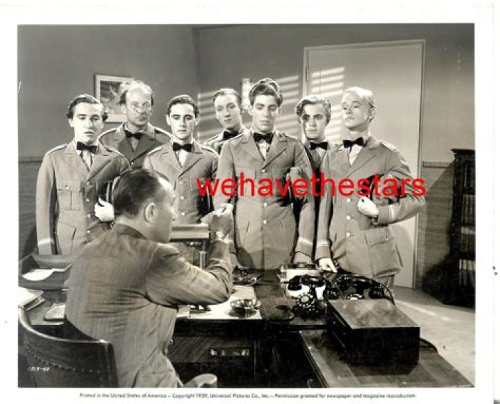 Billy Halop Height, Weight, Net Worth, Age, Birthday, Wikipedia, Who, Nationality, Biography