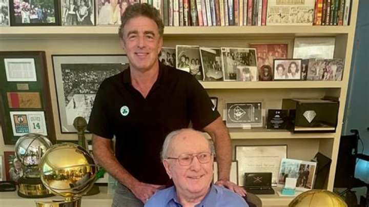 Bob Cousy Height, Weight, Net Worth, Age, Birthday, Wikipedia, Who, Instagram, Biography