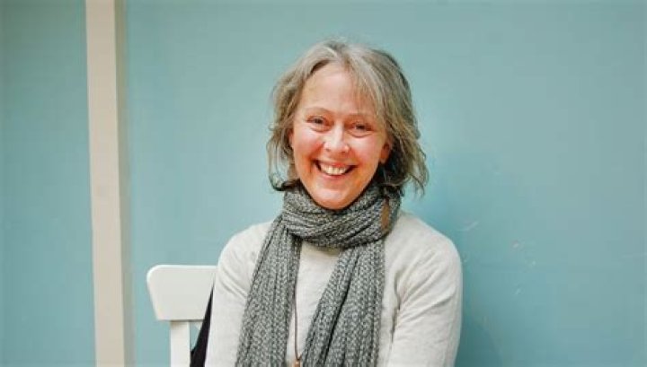 
Brigit Strawbridge Height, Weight, Net Worth, Age, Birthday, Wikipedia, Who, Nationality, Biography 