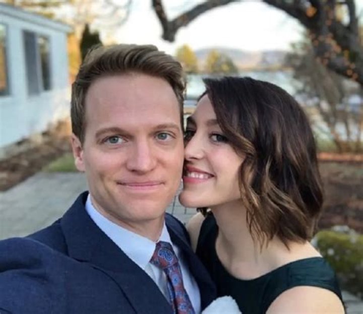 
Caitlin Mcgee Announces Pregnancy On Instagram With Her Boyfriend and Fiance Patrick Woodall 