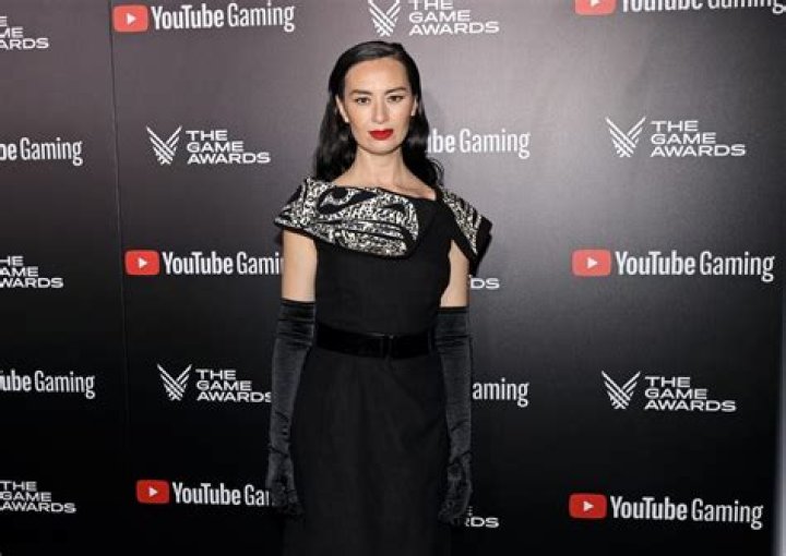 Cara Gee Height, Weight, Net Worth, Age, Birthday, Wikipedia, Who, Instagram, Biography