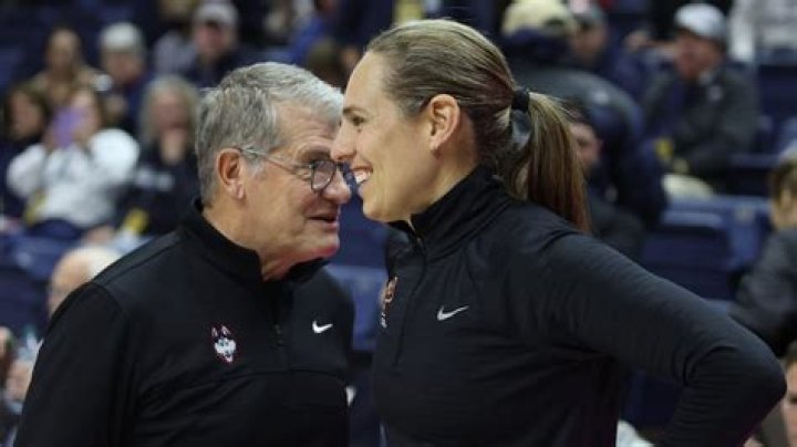 Carla Berube Height, Weight, Net Worth, Age, Birthday, Wikipedia, Who, Instagram, Biography