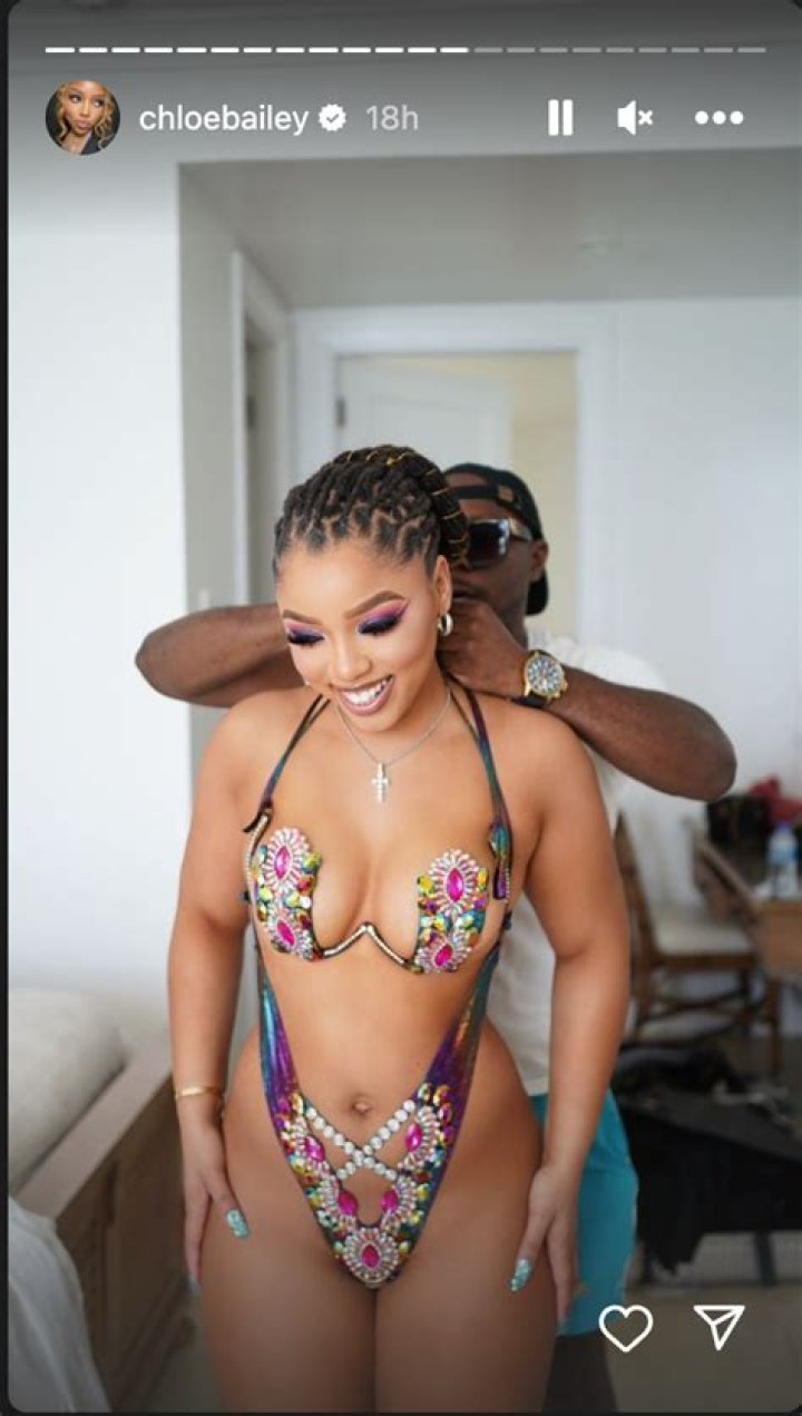 Chloe Baileys Height, Weight, Net Worth, Age, Birthday, Wikipedia, Who, Nationality, Biography