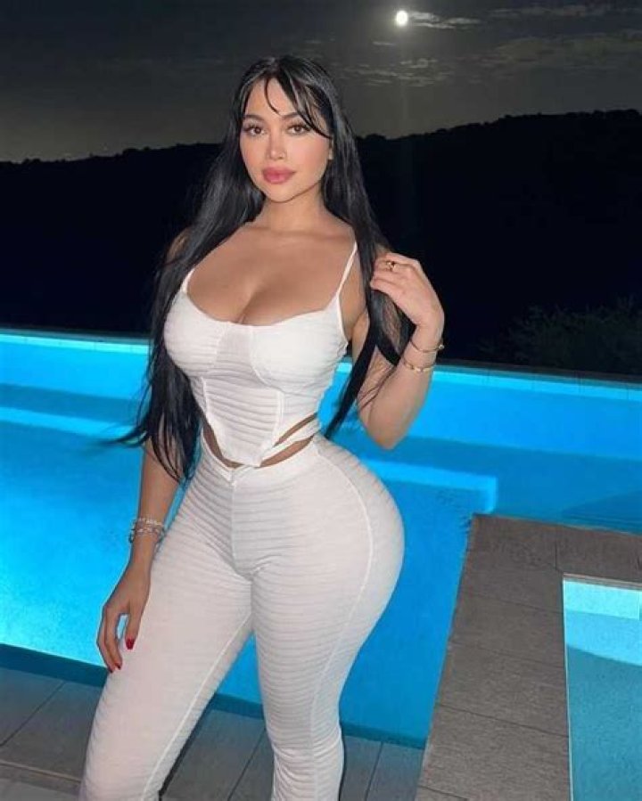 
Christina Ochoa Height, Weight, Net Worth, Age, Birthday, Wikipedia, Who, Nationality, Biography 