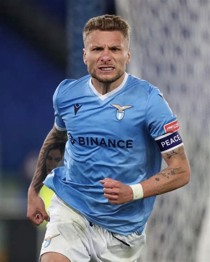 
Ciro Immobile Height, Weight, Net Worth, Age, Birthday, Wikipedia, Who, Nationality, Biography 