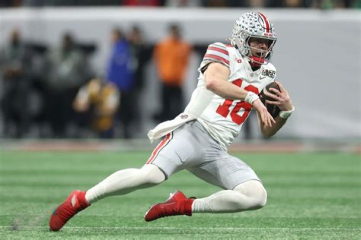 Clinton Howard Height, Weight, Net Worth, Age, Birthday, Wikipedia, Who, Instagram, Biography