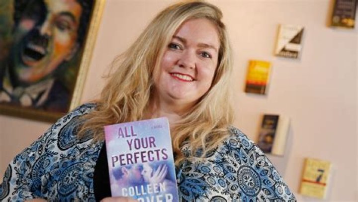 Colleen Hoover Net Worth | TG Time