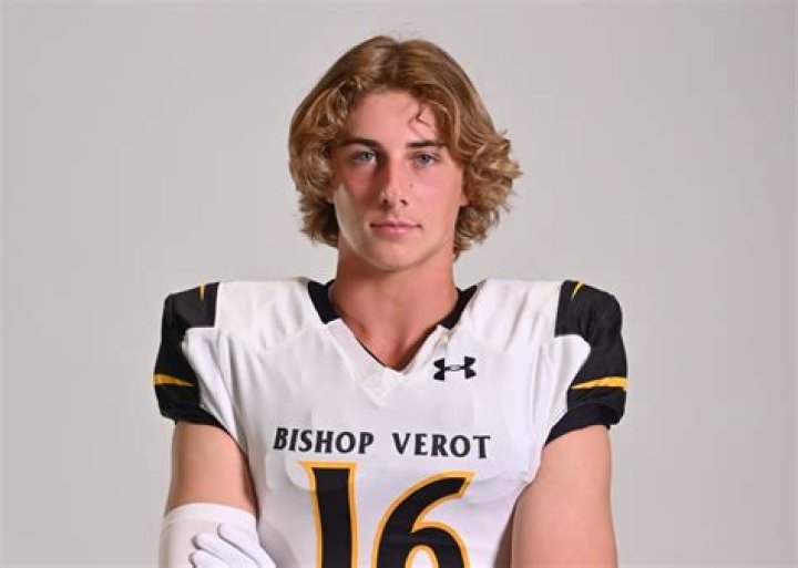 Daniel Lawson Height, Weight, Net Worth, Age, Birthday, Wikipedia, Who, Nationality, Biography