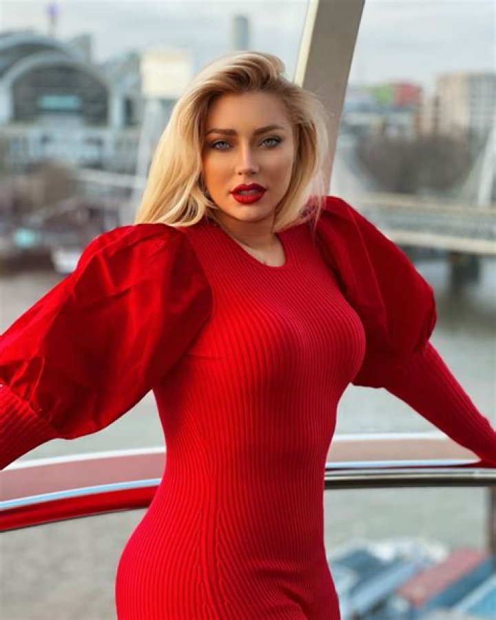 Dara – Moneybirdette Height, Weight, Net Worth, Age, Birthday, Wikipedia, Who, Instagram, Biography