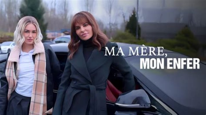 Debora Green Facts, Age, Birthday, Wikipedia, Who, Biography