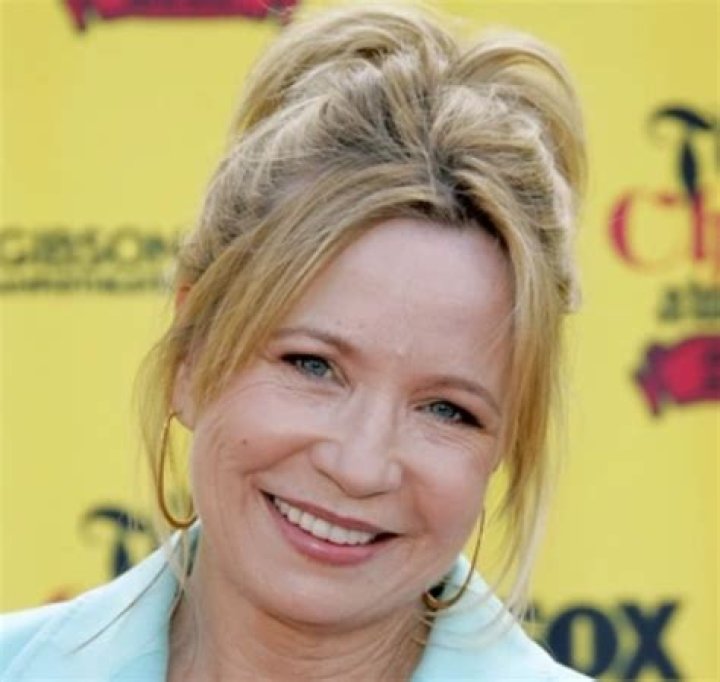 Debra Jo Rupp Plastic Surgery Procedure Might Have Included Fine Lines Removal