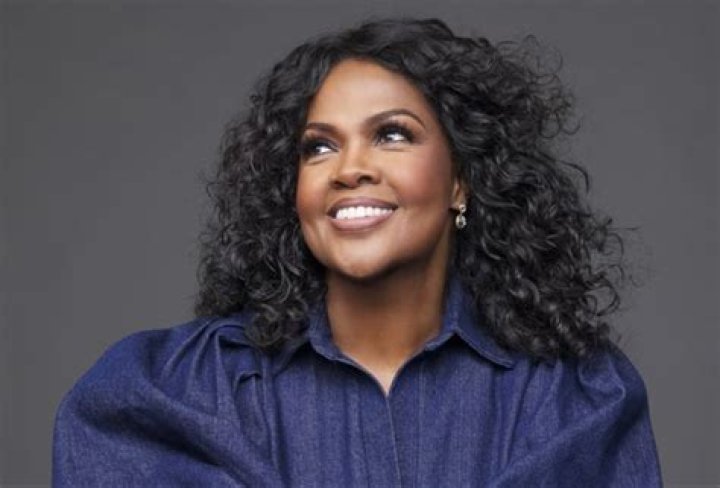 Delores Winans Height, Weight, Net Worth, Age, Birthday, Wikipedia, Who, Nationality, Biography