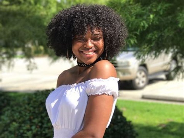 
Dennis Walega Height, Weight, Net Worth, Age, Birthday, Wikipedia, Who, Instagram, Biography 