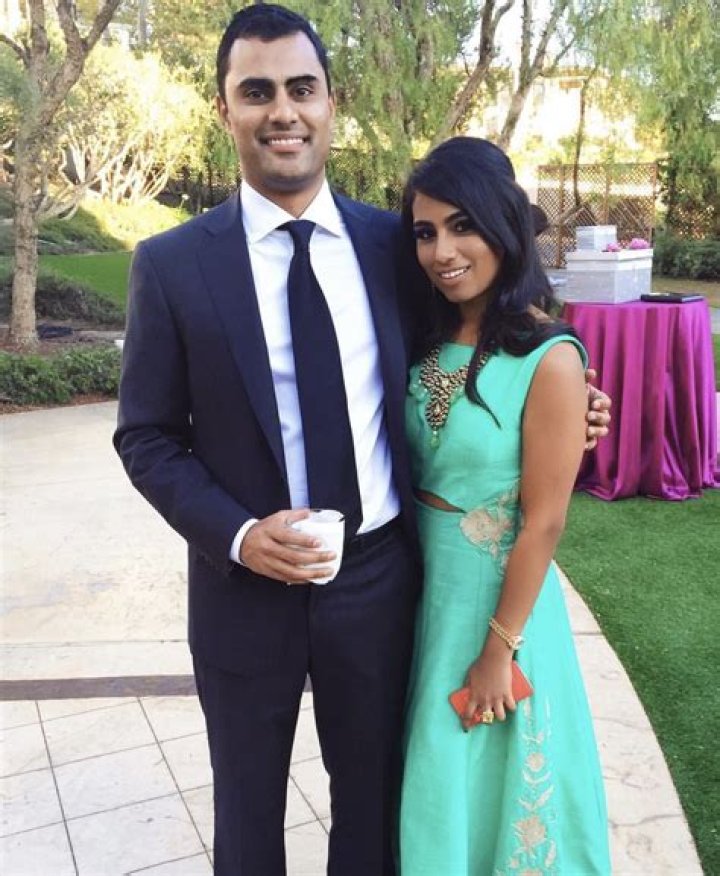 Dharod Family Weight, Net Worth, Age, Birthday, Wikipedia, Who, Instagram, Biography