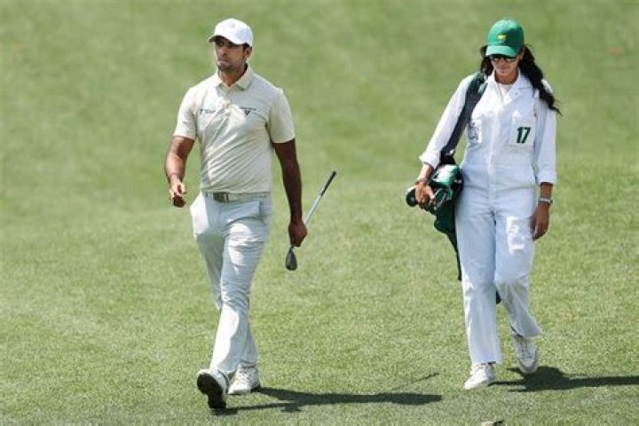 Does Aaron Rai Have A Wife?