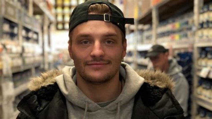 
Does Jay Swingler Have Autism? Everything To Know About The YouTuber 