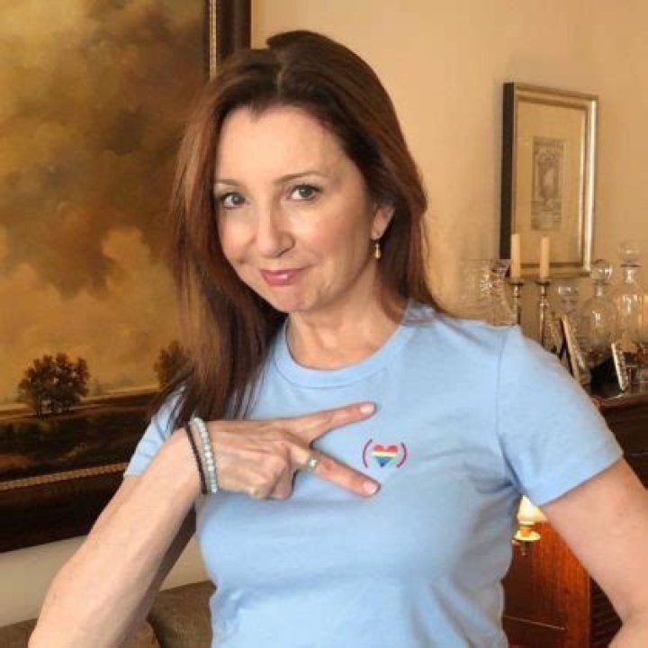 Donna Murphy Height, Weight, Net Worth, Age, Birthday, Wikipedia, Who, Nationality, Biography