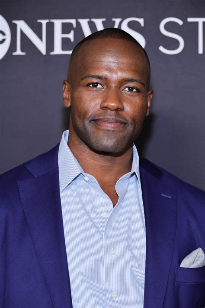 Dr Darien Sutton Height, Weight, Net Worth, Age, Birthday, Wikipedia, Who, Nationality, Biography