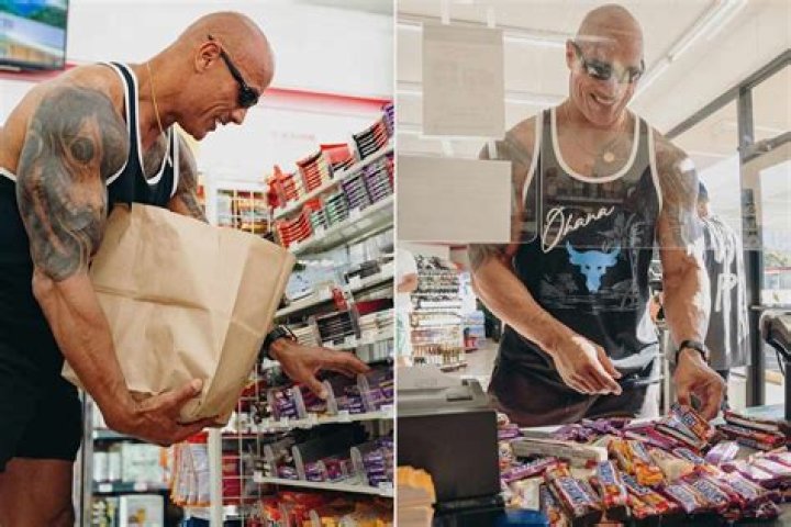 
Dwayne Johnson Visits 7-Eleven Where He Used to Shoplift as a Kid to ‘Right the Wrong’ 