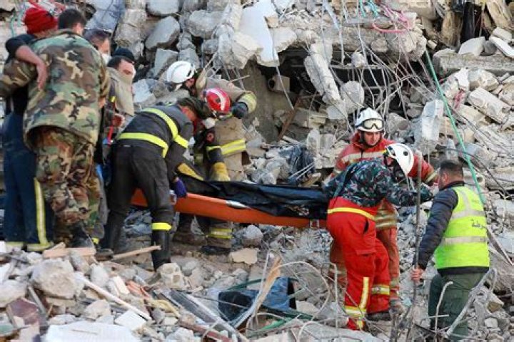 
Earthquake death toll in Turkey, Syria tops 4,000 as rescuers face tough conditions 