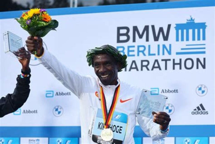 
Eliud Kipchoge Shatters His Own World Record to Win the Berlin Marathon in 2:01:09 