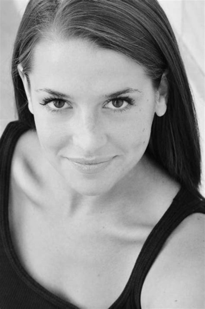 Eliza Hayes Maher Height, Weight, Net Worth, Age, Birthday, Wikipedia, Who, Nationality, Biography