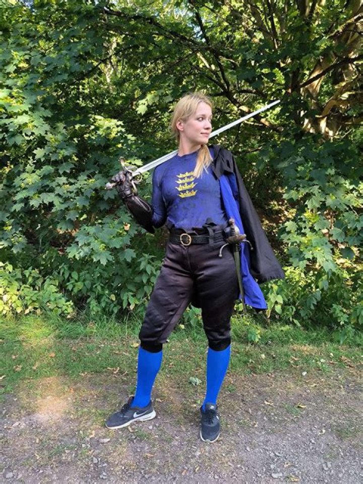 
Emilia Skirmuntt Height, Weight, Net Worth, Age, Birthday, Wikipedia, Who, Instagram, Biography 