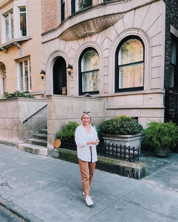 Erin McGoff Height, Weight, Net Worth, Age, Birthday, Wikipedia, Who, Instagram, Biography